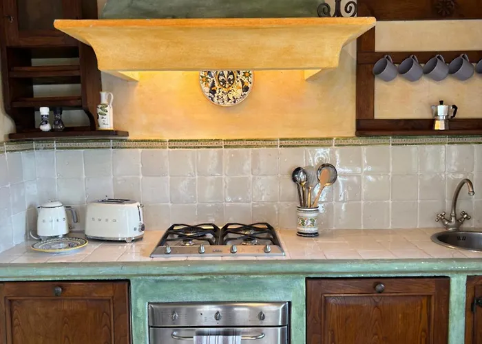 別荘 Tuscan Hideaway カマイオーレ