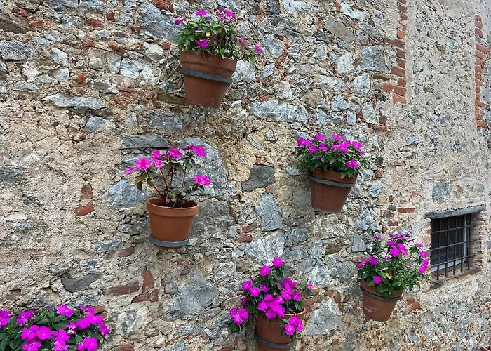 Tuscan Hideaway بيت للعطل *